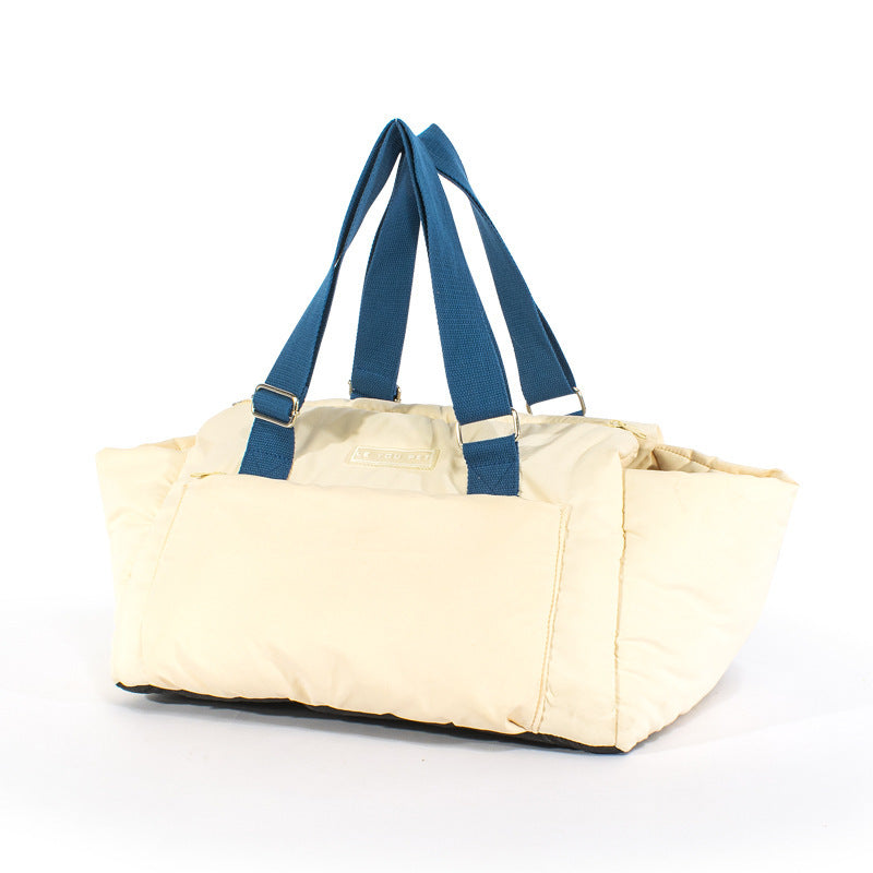 Portable Cat Carrying Bag – Convenient Pet Outing Carrier