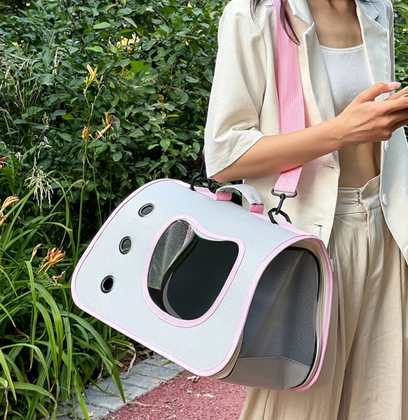 Outdoor Pet Carrier Bag – Portable & Comfortable Shoulder Bag for Small Pets