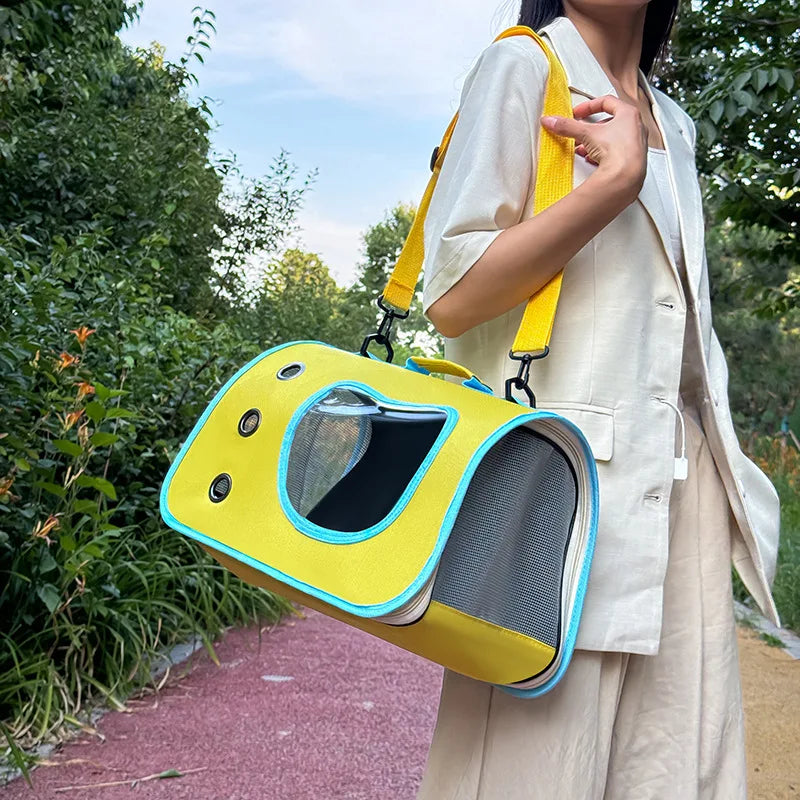 Outdoor Pet Carrier Bag – Portable & Comfortable Shoulder Bag for Small Pets